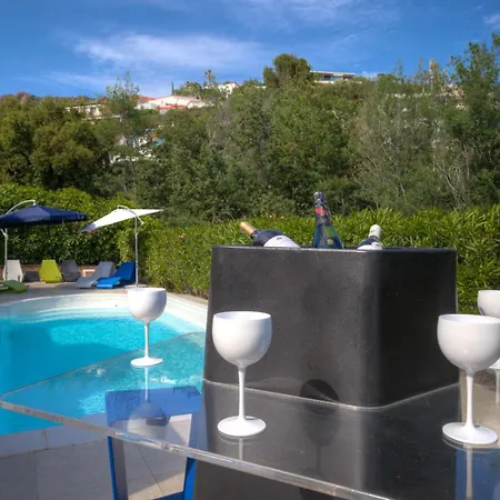 Seleva Agay, Piscine Et Vue Mer 180 Degre
