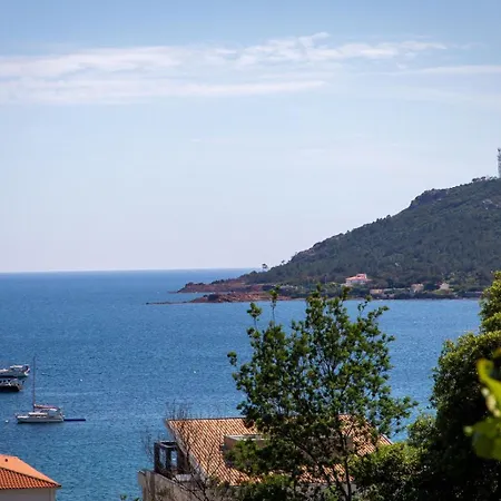 Seleva Agay, Piscine Et Vue Mer 180 Degre Villa *